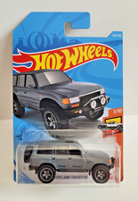Hot Wheels 2021 HW Hot Trucks Toyota Land Cruiser 80 gris