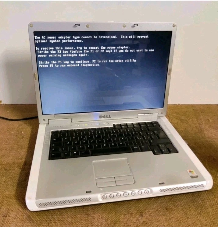 PC Portatile Computer Netbook Dell Inspiron 6400 Intel Core2 Duo - RAM 4Gb ✅ - Immagine 4 di 4