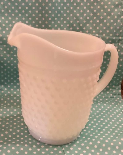 Vintage LARGE 2-Qt Hobnail Milk Glass Farmhouse Anchor Hocking Pitcher 8” Tall