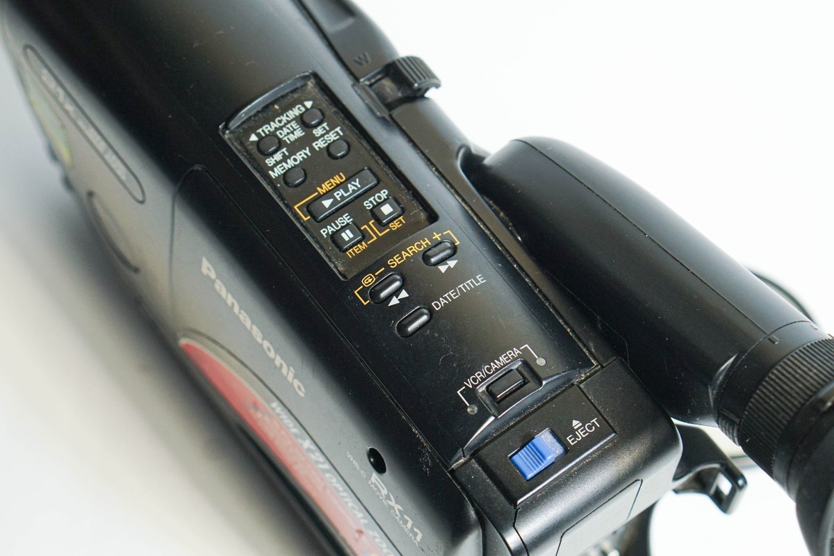 Panasonic NV-RX11 VHS-C Camcorder | BOXED Complete Set | 21x Zoom