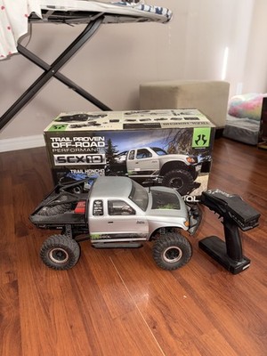 AXIAL SCX10 Trail Honcho rare RTR
