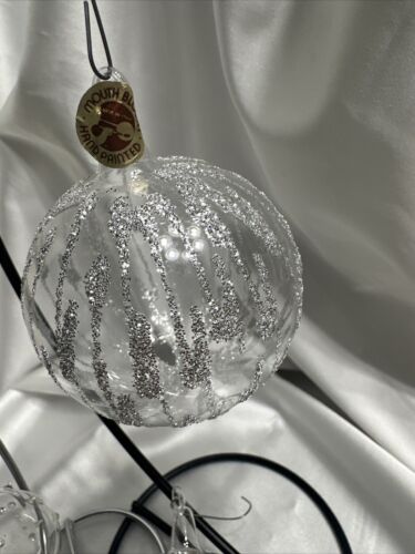 Blown Glass Ornament White Silver Balls And Teardrop 4 - Picture 3 of 9