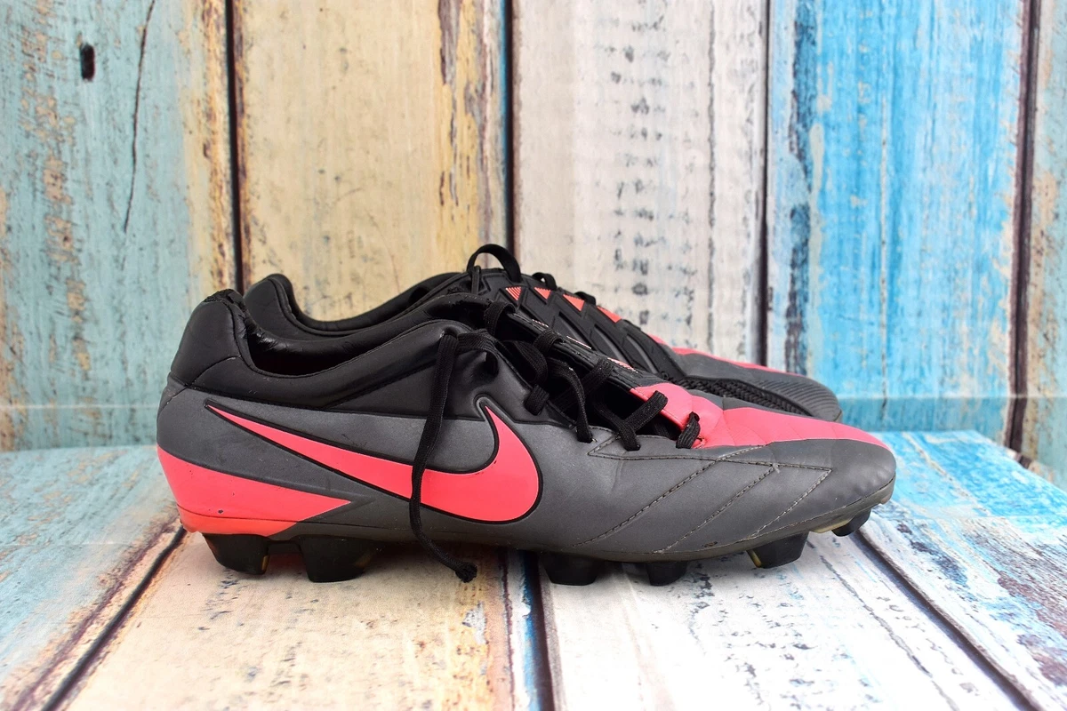 perjudicar rueda capitalismo Men&#039;s Nike T90 Laser IV FG Soccer Size 8.5 Dark Gray/Red PRE-OWNED  472552-060 | eBay