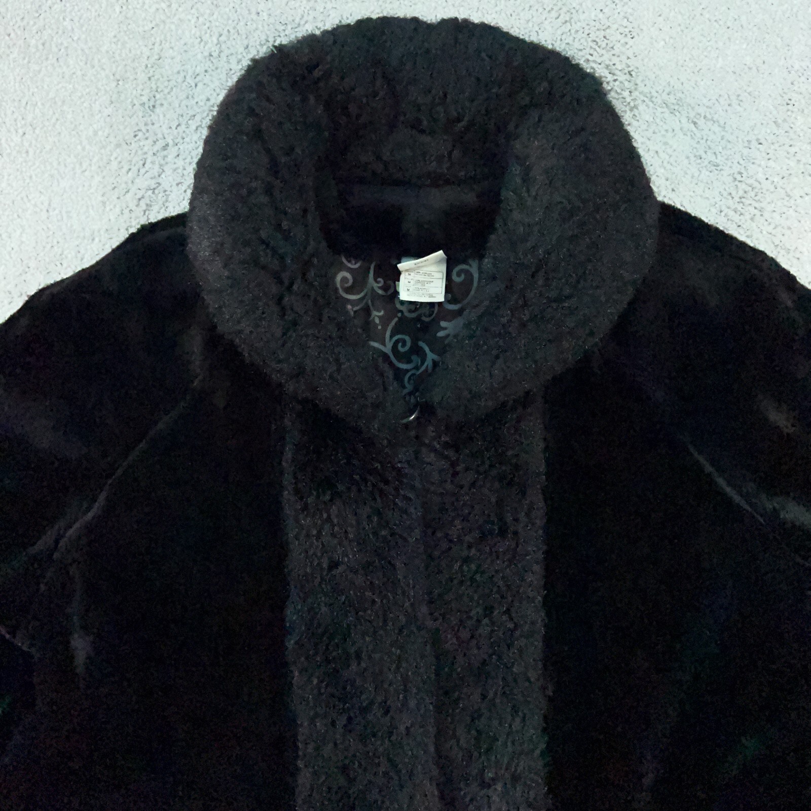Disney Store Womens Faux Fur Coat Medium Black Vintage Mickey Minnie Mouse USA image 4
