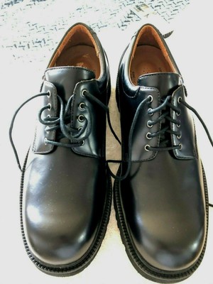 wingtip steel toe shoes