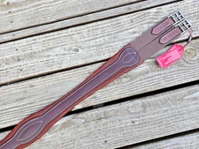 CWD Two Tone Brown Padded Classic Hunter English Girth - 50"-125cm - NWT!