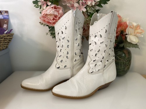 B.L.T. Santa Barbara Perforated Leather Western Boots Made in Spain Size 6 White - Picture 10 of 24