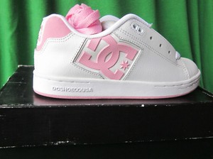 pink dc skate shoes