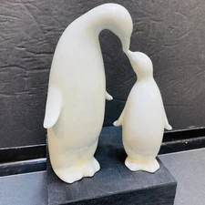 Crowning Touch Penguin Pair White Figurines Japan Porcelain Parent And Child