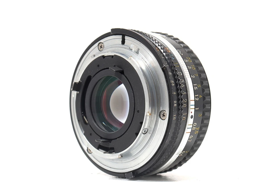 [Presque comme neuf] Objectif Nikon Nikkor AI-S AIS 50mm f/1.8 Standard... - Photo 4/4