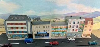 N Gauge Buildings Double sided Blocks of Apartments with Shops below & People