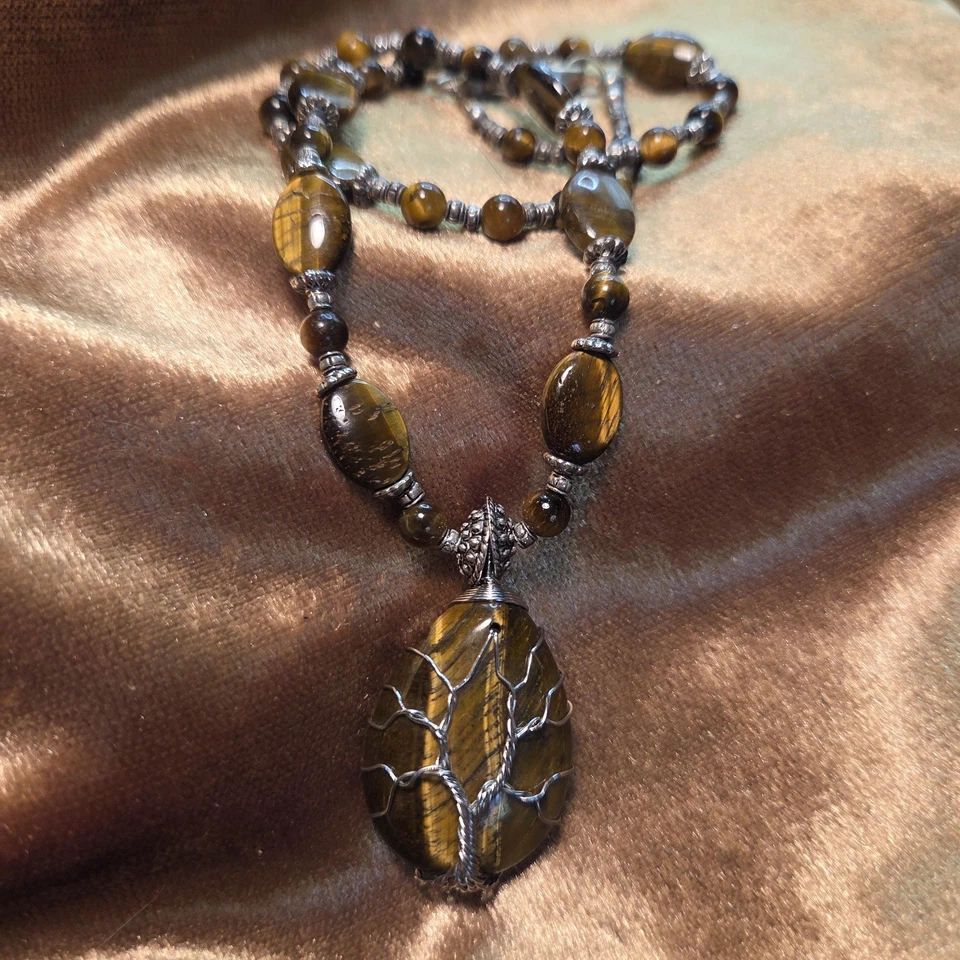 Collar colgante ojo de tigre árbol de la vida envoltura de alambre piedras de 18" a lo largo de la cadena Foto 2 de 4