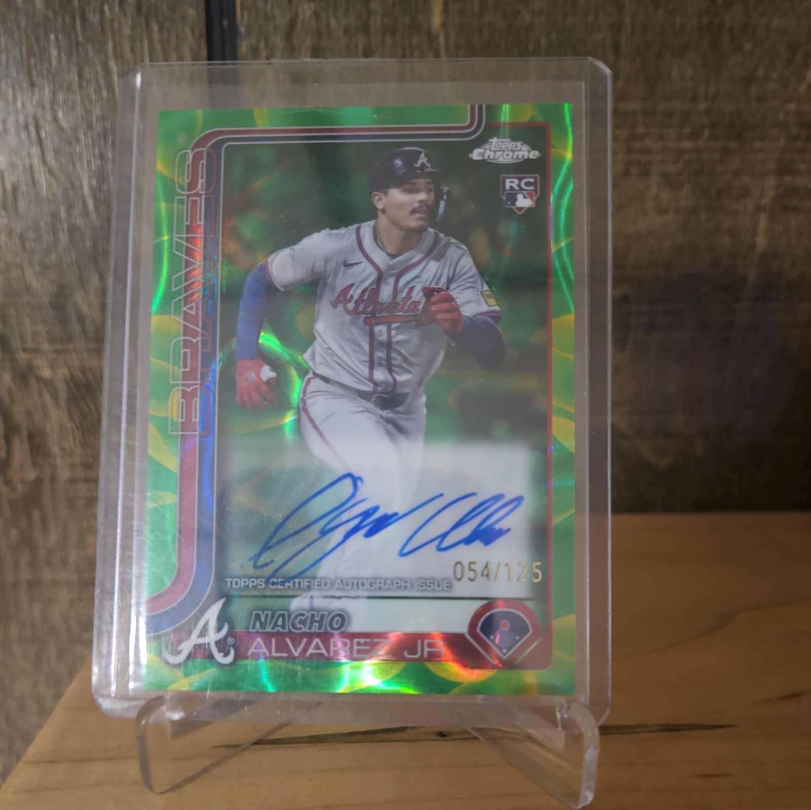 2025 Topps Chrome Nacho Alvarez Jr. RC Green/Yellow Lava Refractor Auto #/125