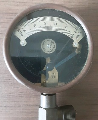 C.Wilh Stein Sohn Manometer. C.W.S.S West Germany. Oldtimer Manometer 615945