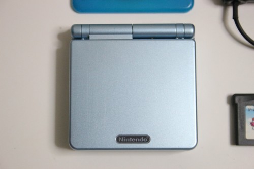 Nintendo Game Boy Advance SP Console Portatile - Argento con Guscio Pokemon e Gioco - Foto 5 di 22