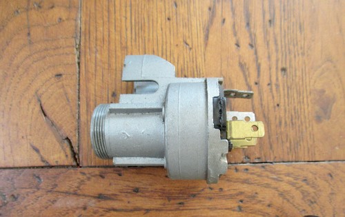 59-60 IMPALA Bel Air Biscayne EL CAMINO DELCO IGNITION SWITCH D-1454 1116578 NOS - Picture 3 of 7