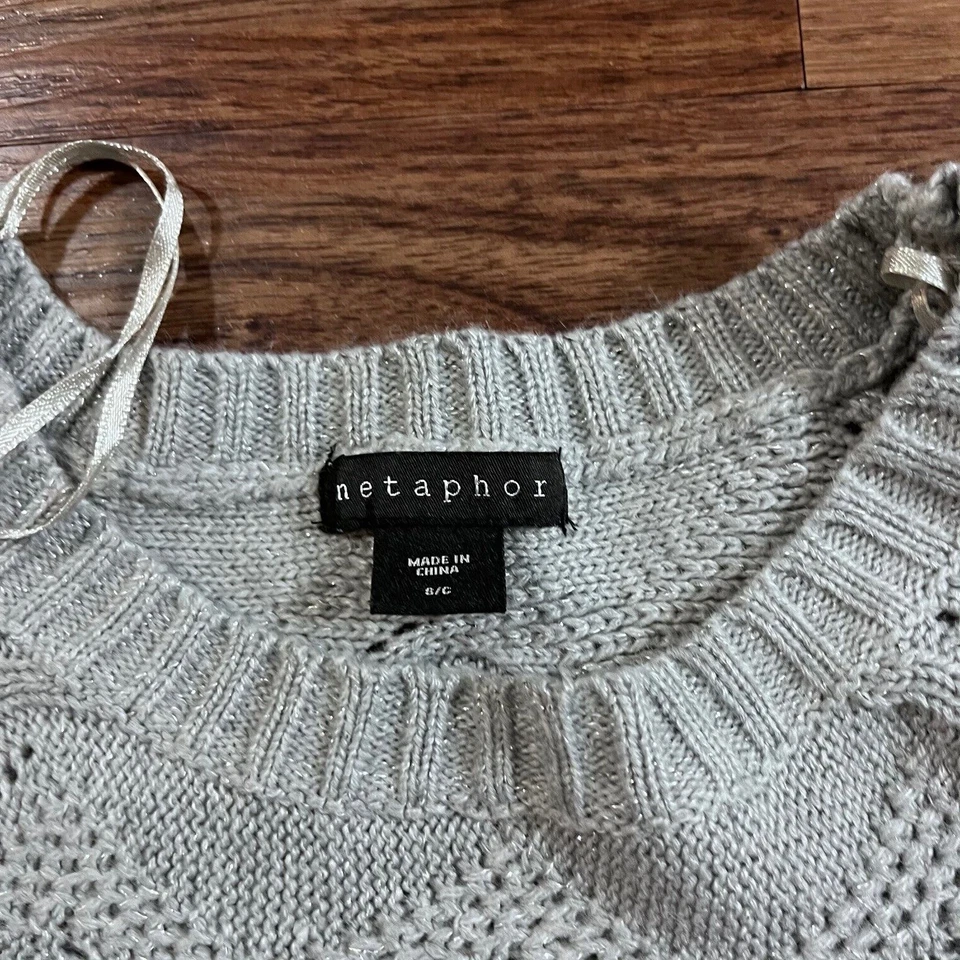 Metaphor 女式针织毛衣灰色圆领短袖运动衫衬衫,尺寸 S — 第 2/4 张图片