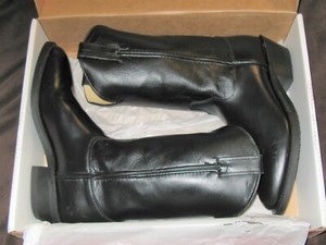 NEW Justin Boots 12