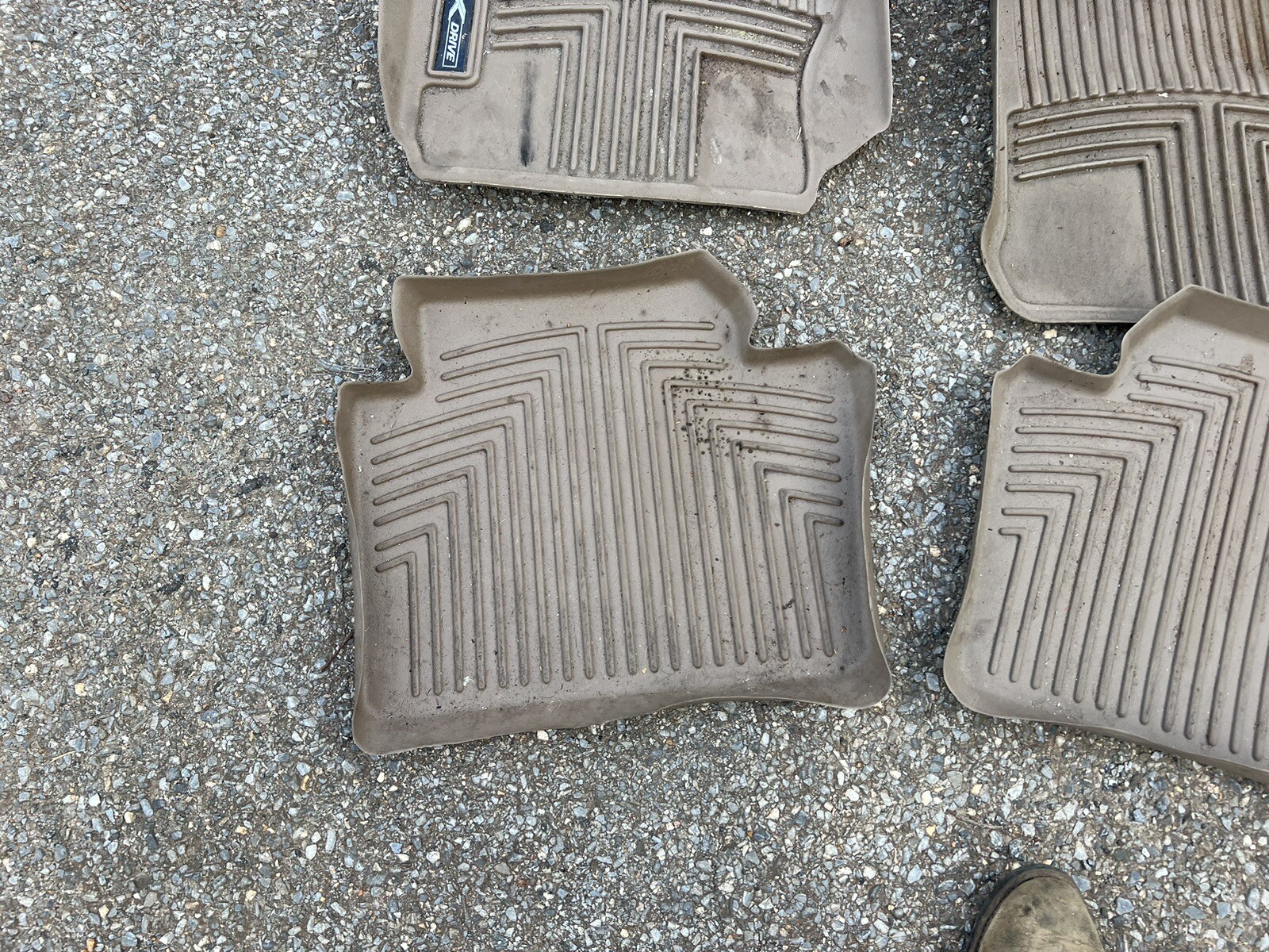 BMW 20122018 F30 F31 FRONT & REAR ALL WEATHER FLOOR MAT CARPET SET OEM