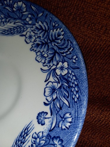 1 Churchill Blue Harvest Saucer replacement set England transferware - Picture 3 of 4