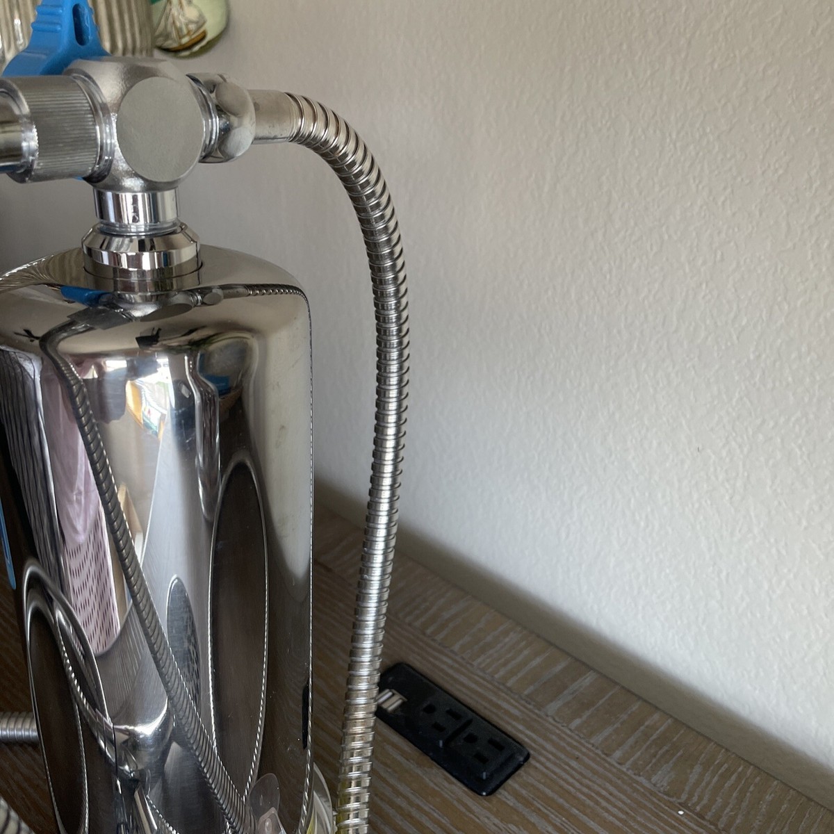 Enagic Anespa : Mineral Water Ion Shower Spa in GRT COND@2