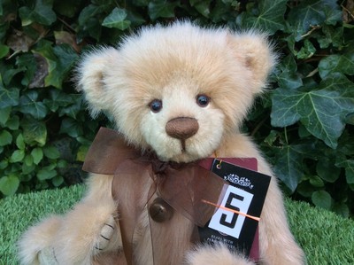 Charlie Bears Anniversary Scribbles (5) Plüsch Teddy - BEAR SHOP