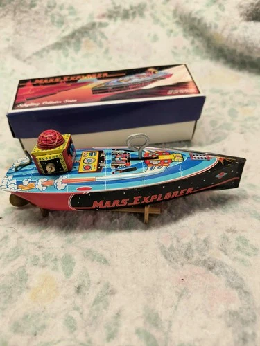 SCHYLLING COLLECTORS SERIES MARS EXPLORER WIND UP TIN TOY BOAT