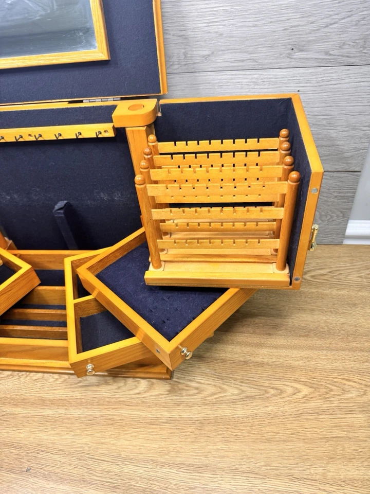 Estojo organizador de joias Lori Greiner Clever & Unique Creations Deluxe 15,5x12” - Imagem 3 de 4