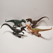 Jurassic World Velociraptor Raptors Lot Of 4 Figures Toy Figures Jurassic Park