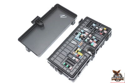 2025-2026 FORD EXPLORERA OEM ENGINE FUSE BOX R1MT14D068DAF