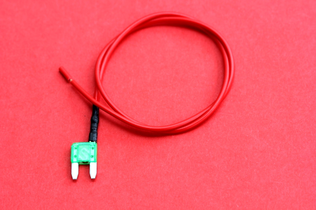 AUTOLEADS 30 Amp Mini Spur Blade Fuse ""NEW""