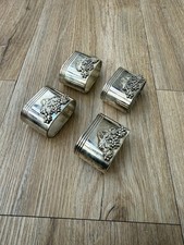 4er Set ovale Serviettenringe aus Zinn Metall mit Weinrebenmuster Markenlos