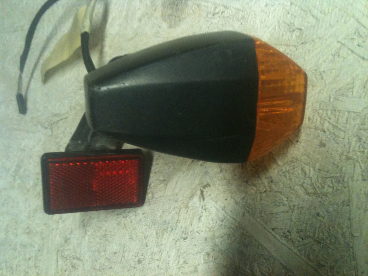 1998 Kawasaki Ninja ZX 600 Rear LEFT Turn Signal Assembly ZX600 98