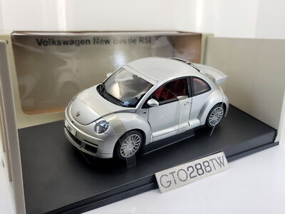Burago Volkswagen 1/18 シルバー AUTOart 1:18 scale VW Volkswagen New Beetle RSi 2001