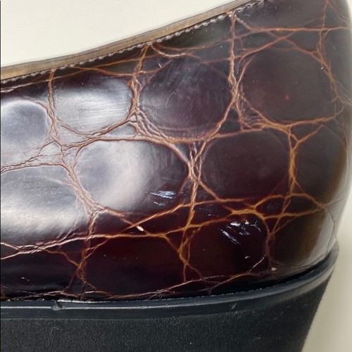 Scarpe con zeppa bassa FERRAGAMO Croc in pelle goffrata marrone taglia 10,5 - Foto 12 di 12