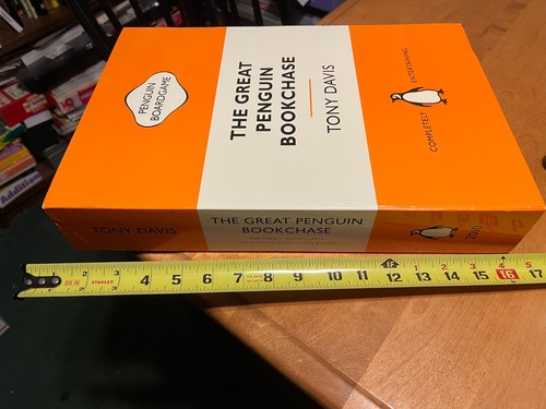 The Great Penquin Book Chase Penguin Board Game - Picture 3 of 15