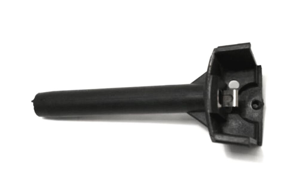 Gas Fuel Door Lock Latch Pin Sleeve Receiver 98-05 VW Passat B5 B5