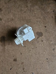 Beko Waschmaschine Wasserdruckschalter 2833830400