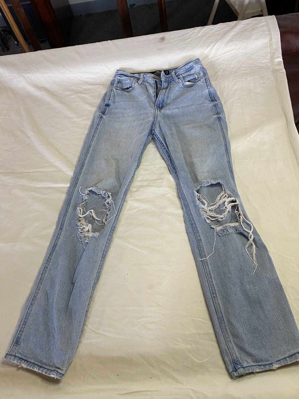 Hollister Ultra High Rise Mom Jeans Women's Size W23xL27 Blue Vintage Stretch 00-image