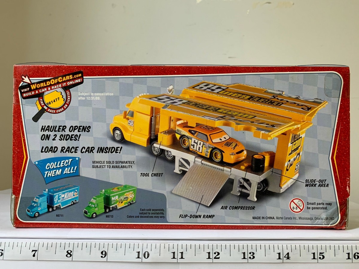 Disney / Pixar Cars Octane Gain Hauler Diecast Car [World of Cars