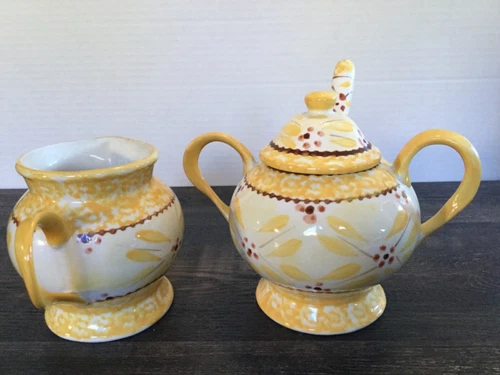 Temptations Old World yellow sugar bowl and creamer set