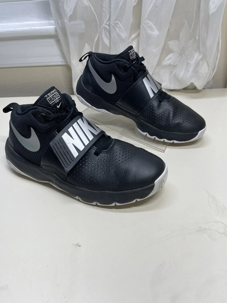 Nike team hustle d8 store
