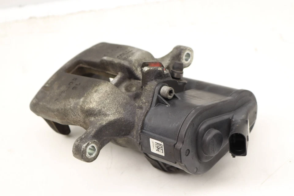 AUDI Q3 QUATTRO 2015 - Pinza de freno trasera derecha/motor 5N0615404 Foto 2 de 4