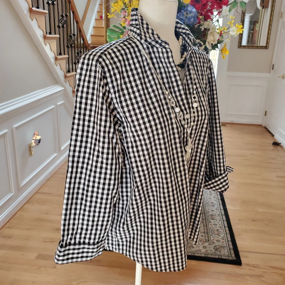 Ralph Lauren Chaps L Black & White Button Front All Cotton Womens Blouse Shirt - Image 2 of 4