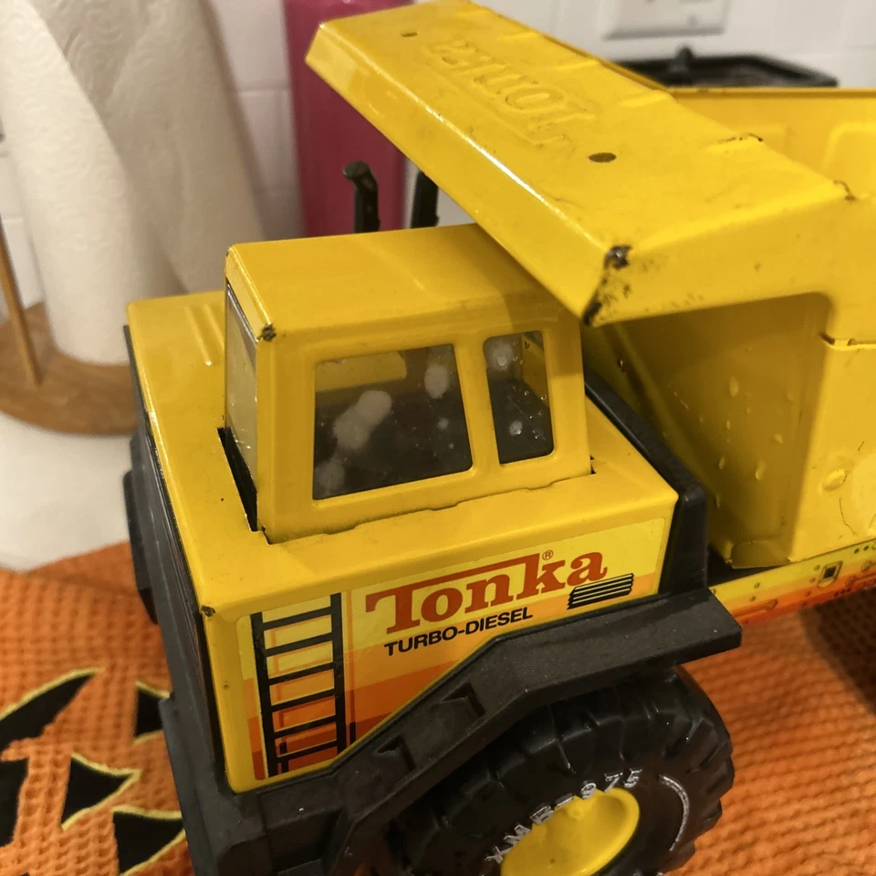Camión de volteo Tonka turbo diésel vintage años 80 # 3901 - amarillo - XMB-975 Foto 3 de 4