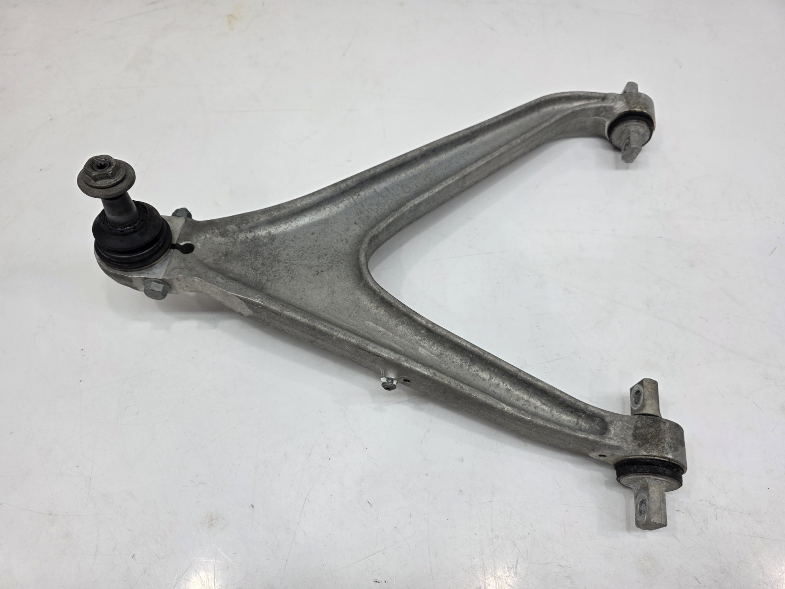 LAMBORGHINI AVENTADOR LP700 LP740 FRONT RIGHT LOWER CONTROL ARM OEM 470407152H 
