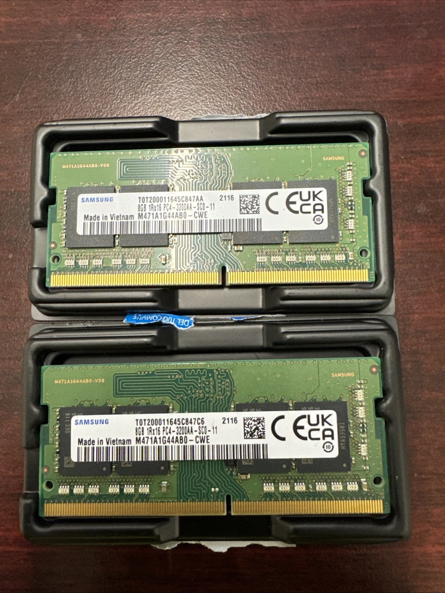PC4-25600 (DDR4-3200) Bus Speed Computer RAM 8 GB Capacity per