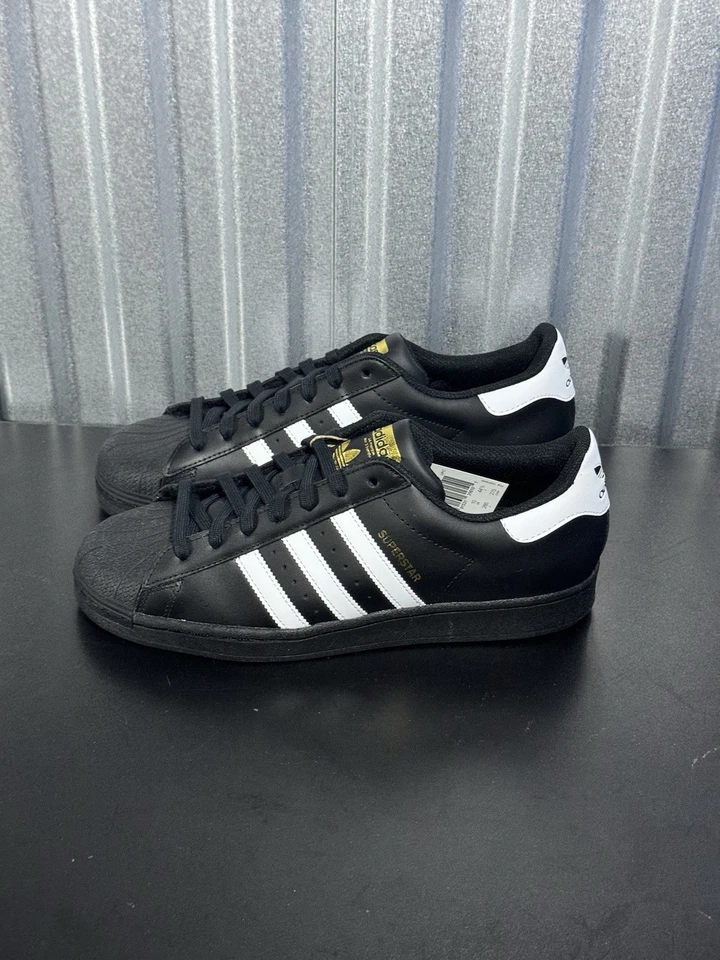 adidas Superstar Core Black White Men's Sizes 10 - 13 EG4959 - Image 3 of 4