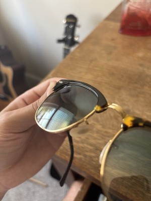 Ray-Ban Clubmaster Tortoise shell frames with light blue gradient