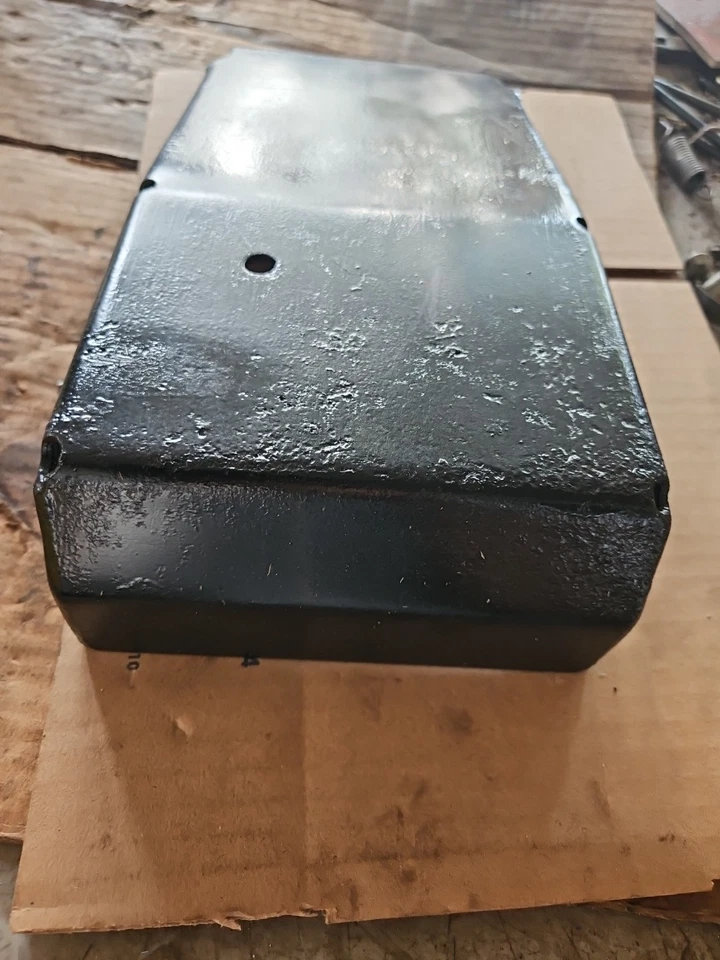 Yamaha Timberwolf 250 1995 4x4 placa de deslizamiento motor central 4KD-2147H-00-00  Foto 4 de 4